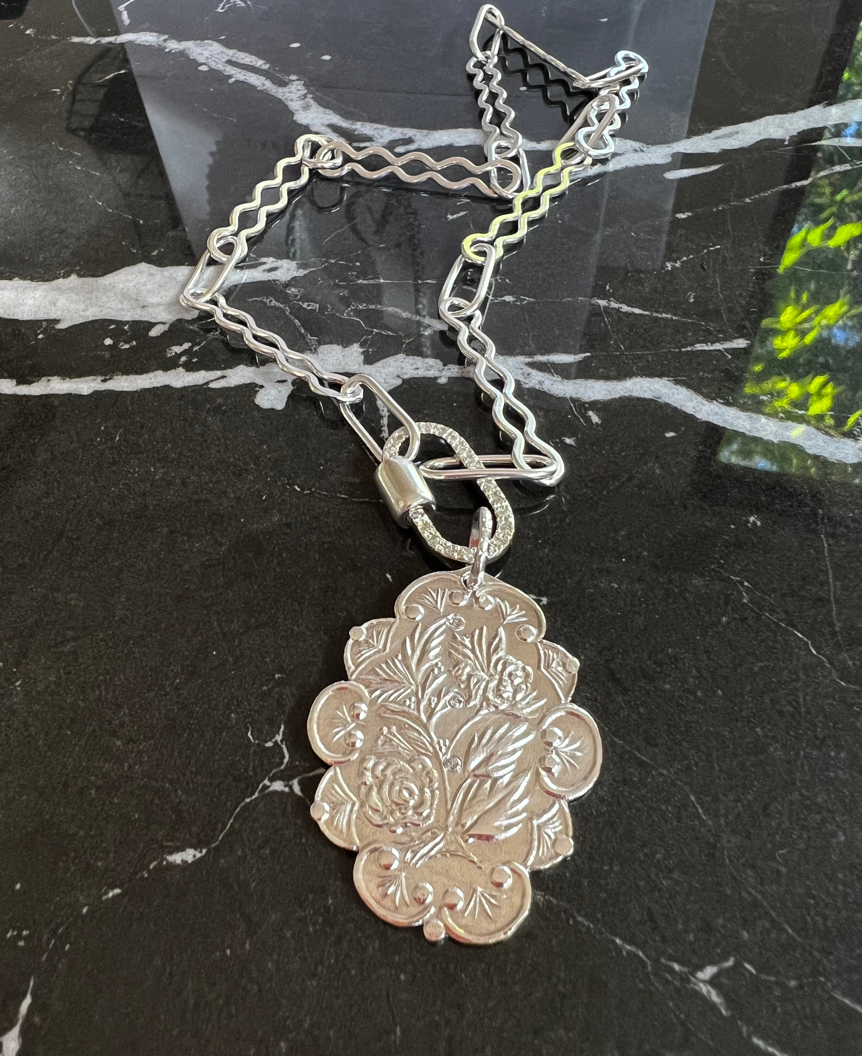 Colgante rosas