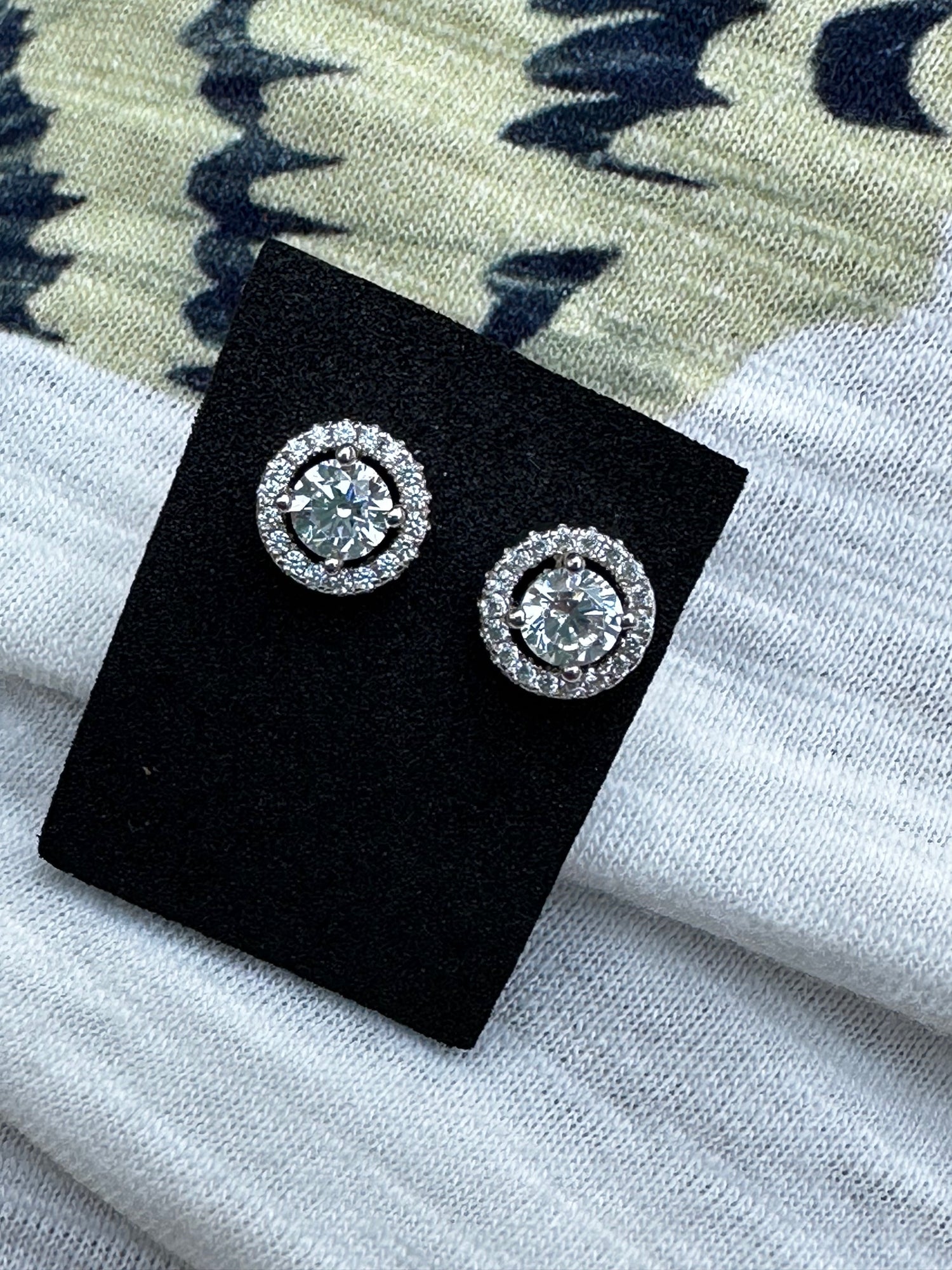 Aros solitarios de plata rodinada