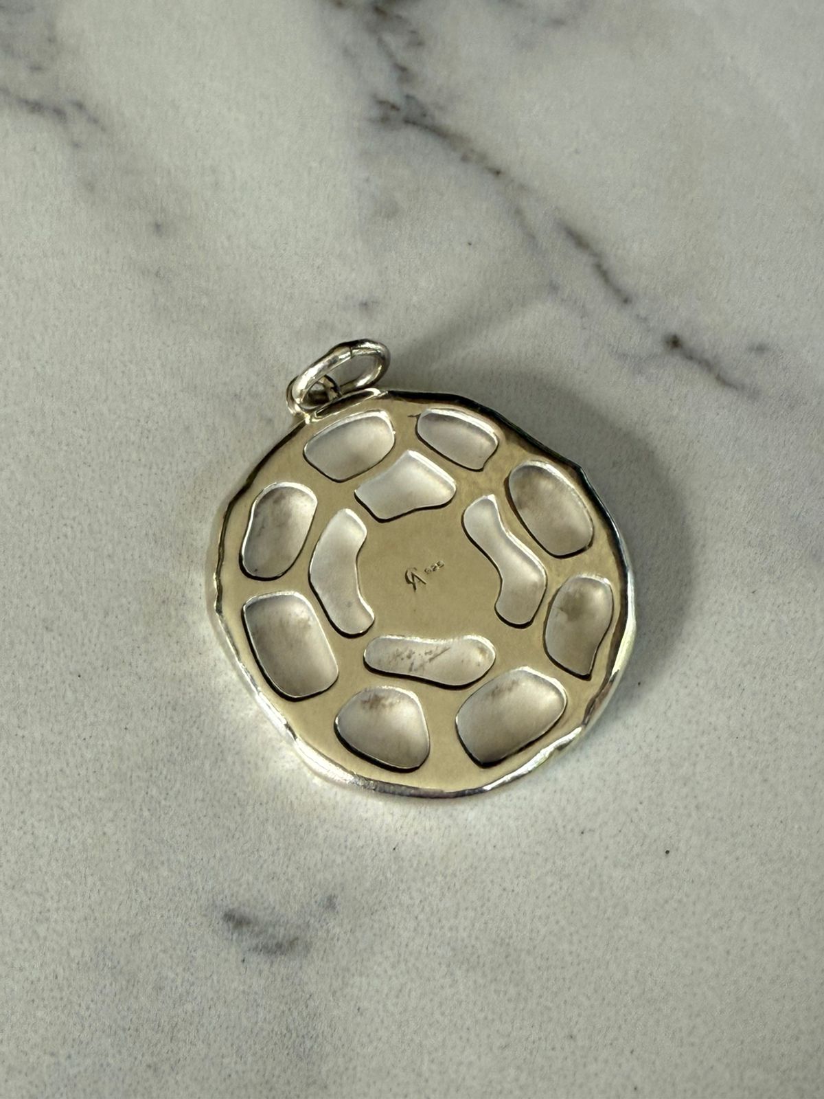 Colgante Flor Esperanza de plata rodinada 950