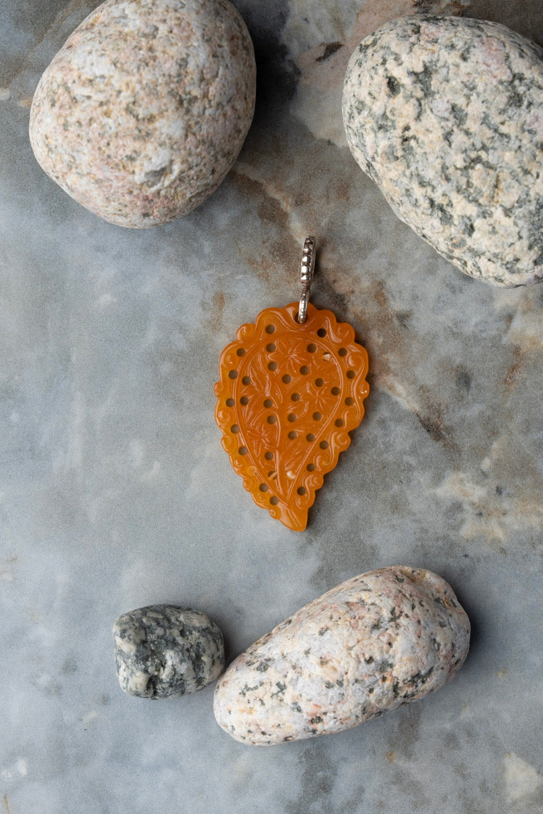 Colgante Hoja de Nácar Naranjo Plata 950