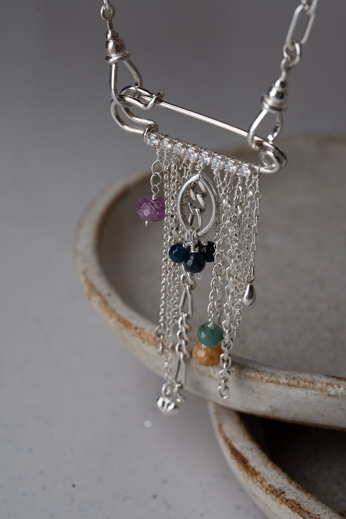Broche Alfiler Zafiros
