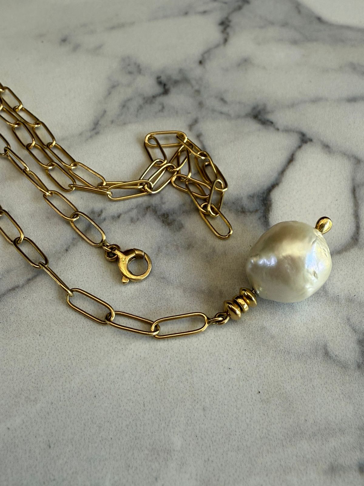 Collar Perla Barroca Oro 18k