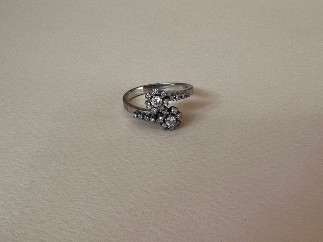 Anillo tu y yo. Platino y brillantes modelo 2