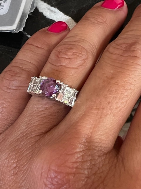 Anillo morado